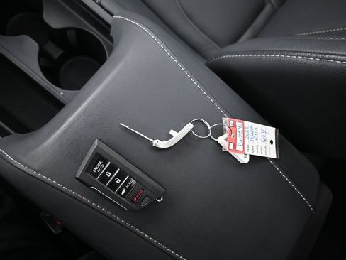 Used 2022 Acura RDX AWD w/ Technology Package image 22