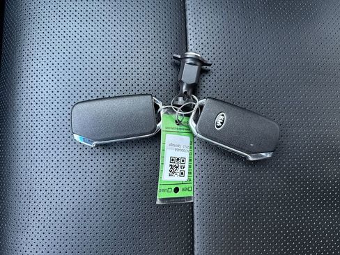 Certified 2022 Kia Sportage SX image 32