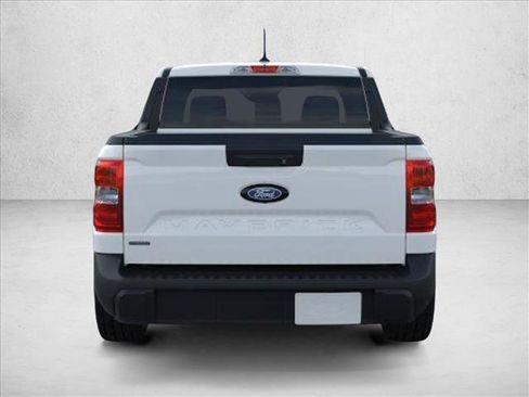 New 2025 Ford Maverick XL image 5