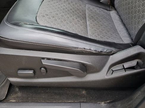 Used 2016 Chevrolet Colorado Z71 AWD/4WD image 17