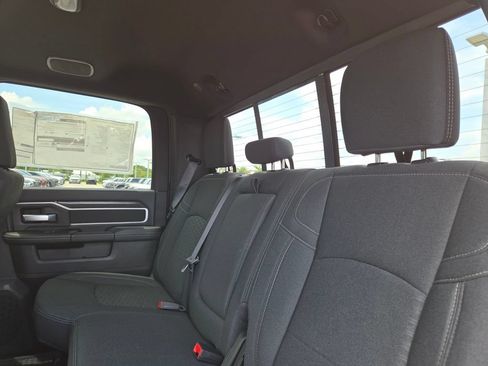 New 2026 RAM 3500 Big Horn AWD/4WD image 21
