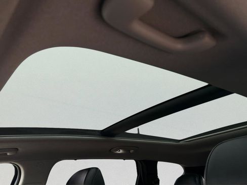 Used 2023 Hyundai Santa Fe Limited image 12