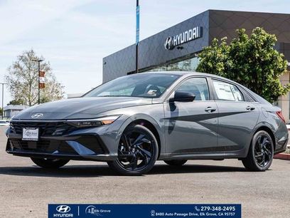 New 2026 Hyundai Elantra SEL Sport Premium