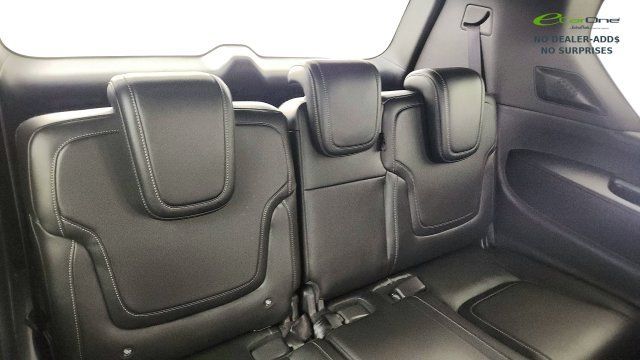 Used 2026 Nissan Armada PRO-4X w/ Captain's Chari Seat Package AWD/4WD image 28