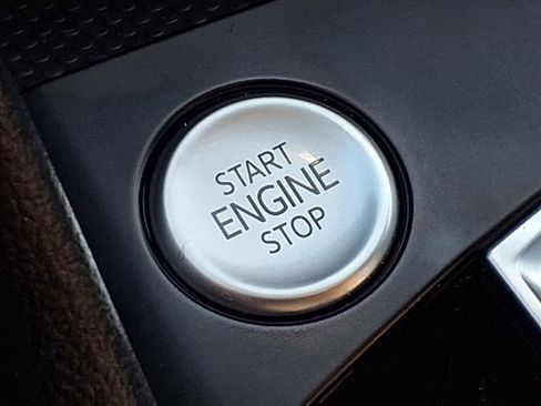 Used 2022 Volkswagen Taos S w/ IQ Drive S Package image 20