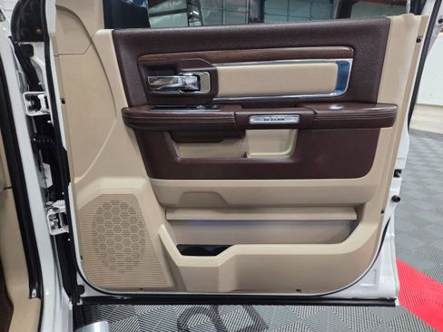 Used 2015 RAM 3500 Laramie image 38