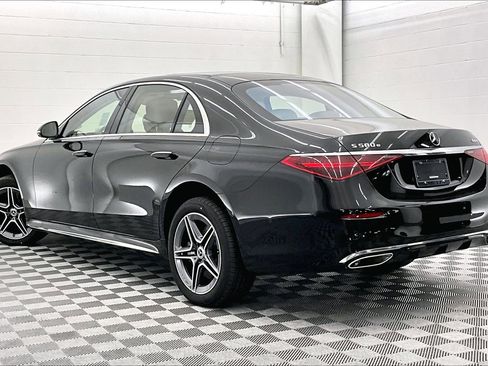 New 2026 Mercedes-Benz S 580e 4MATIC Sedan image 2