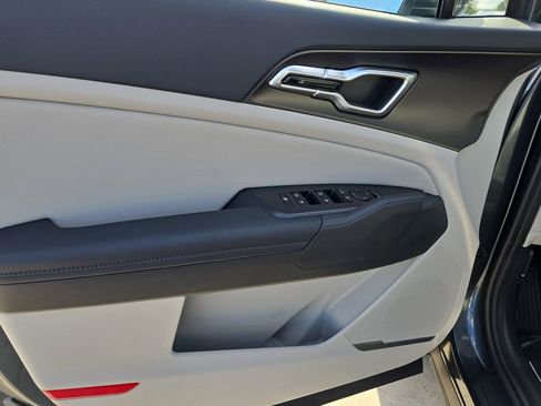 New 2026 Kia Sportage EX AWD/4WD image 18