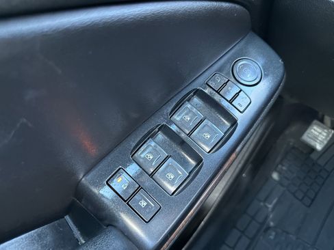 Used 2019 Chevrolet Tahoe LT AWD/4WD image 36