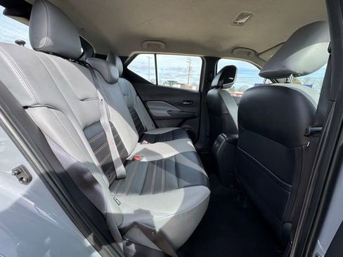 Used 2023 Nissan Kicks SR w/ SR Premium Package FWD image 14