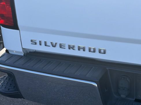 Used 2018 Chevrolet Silverado 1500 LT w/ All Star Edition RWD image 11