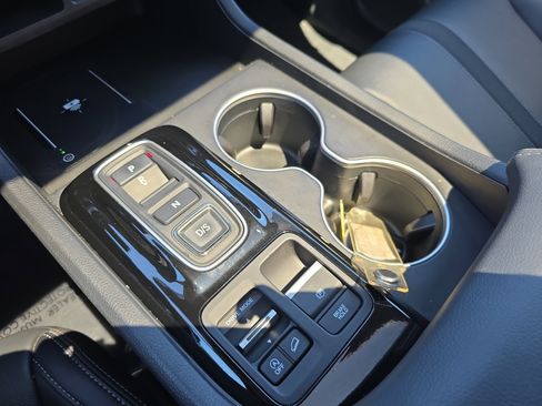 Used 2023 Honda Pilot Touring image 27
