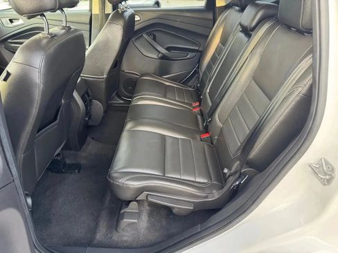 Used 2016 Ford Escape Titanium FWD image 6