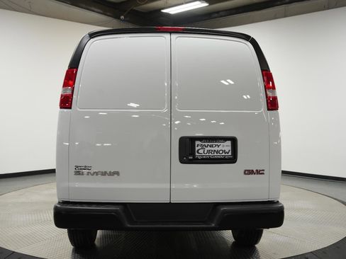 New 2026 GMC Savana 2500 Extended RWD image 7