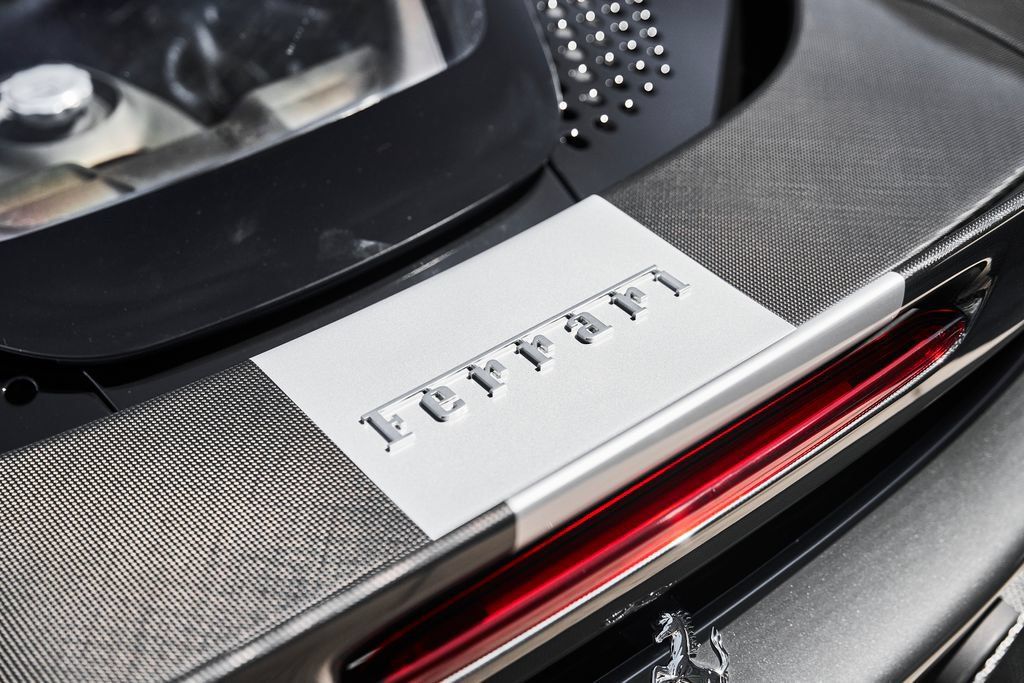 Used 2021 Ferrari SF90 Stradale AWD/4WD image 13