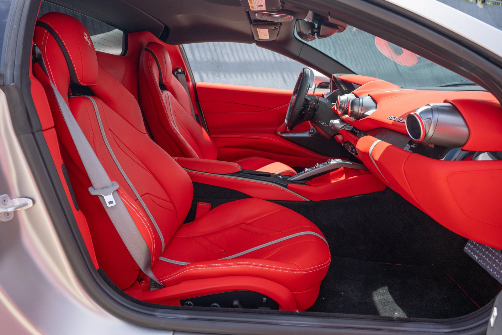 Certified 2022 Ferrari 812 GTS RWD image 50