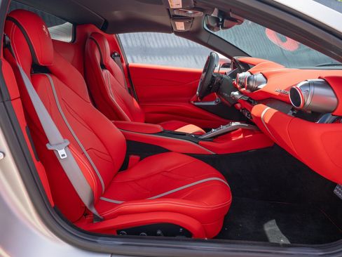 Used 2022 Ferrari 812 GTS RWD image 50