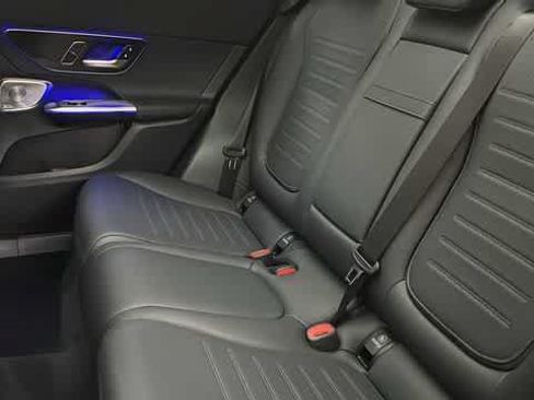 Certified 2026 Mercedes-Benz GLC 300 4MATIC image 31