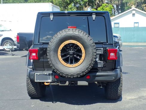 Used 2024 Jeep Wrangler Unlimited Rubicon 392 AWD/4WD image 4