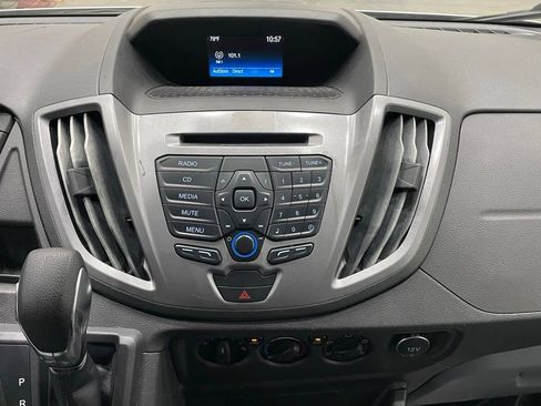 Used 2018 Ford Transit 350 XLT image 24