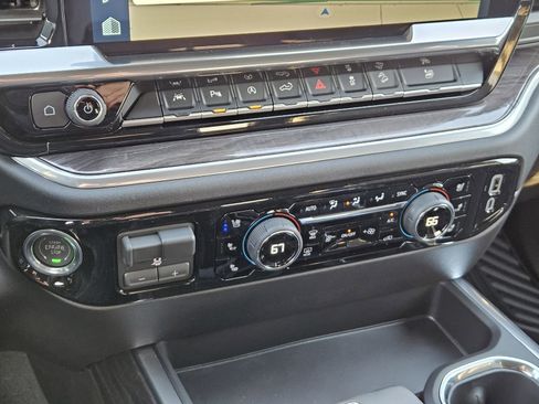 New 2026 Chevrolet Silverado 1500 LTZ w/ LTZ Premium Package image 23