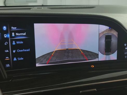 Used 2021 Cadillac Escalade Sport w/ Driver Assist Tech Package AWD/4WD image 21