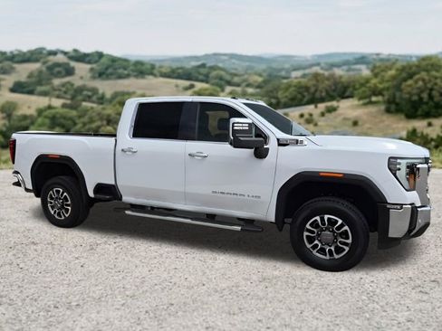 Certified 2024 GMC Sierra 2500 SLT w/ SLT Premium Package RWD image 13