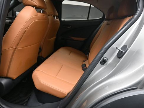 Used 2022 Lexus UX 250h w/ Accessory Package (Z2) image 21