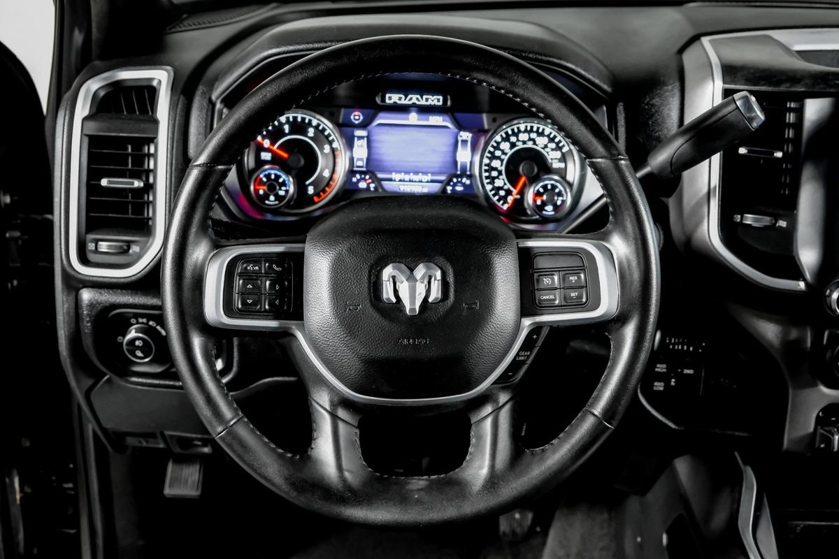 Used 2022 RAM 2500 Big Horn w/ Level A Equipment Group AWD/4WD image 17