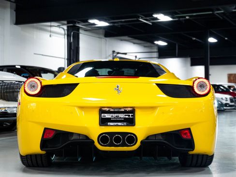 Used 2010 Ferrari 458 Italia Coupe RWD image 85