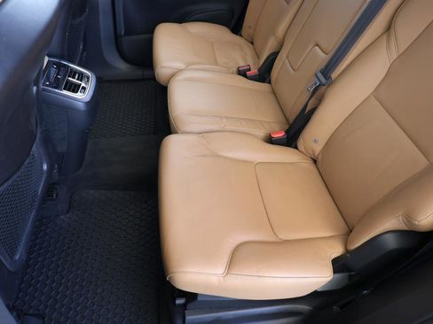Used 2018 Volvo XC90 T5 Momentum w/ Convenience Package AWD/4WD image 23