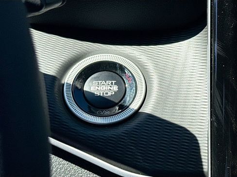 New 2026 Jeep Grand Cherokee Laredo RWD image 21