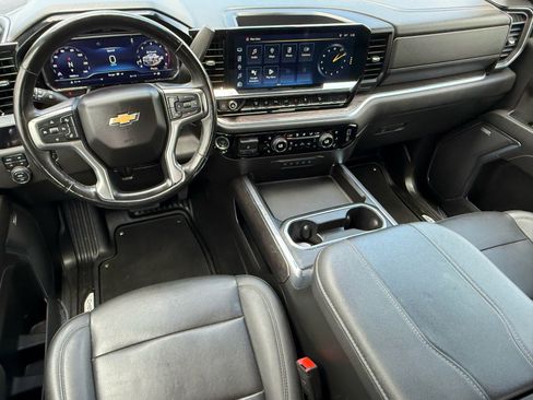 Used 2024 Chevrolet Silverado 2500 LTZ w/ LTZ Plus Package AWD/4WD image 12