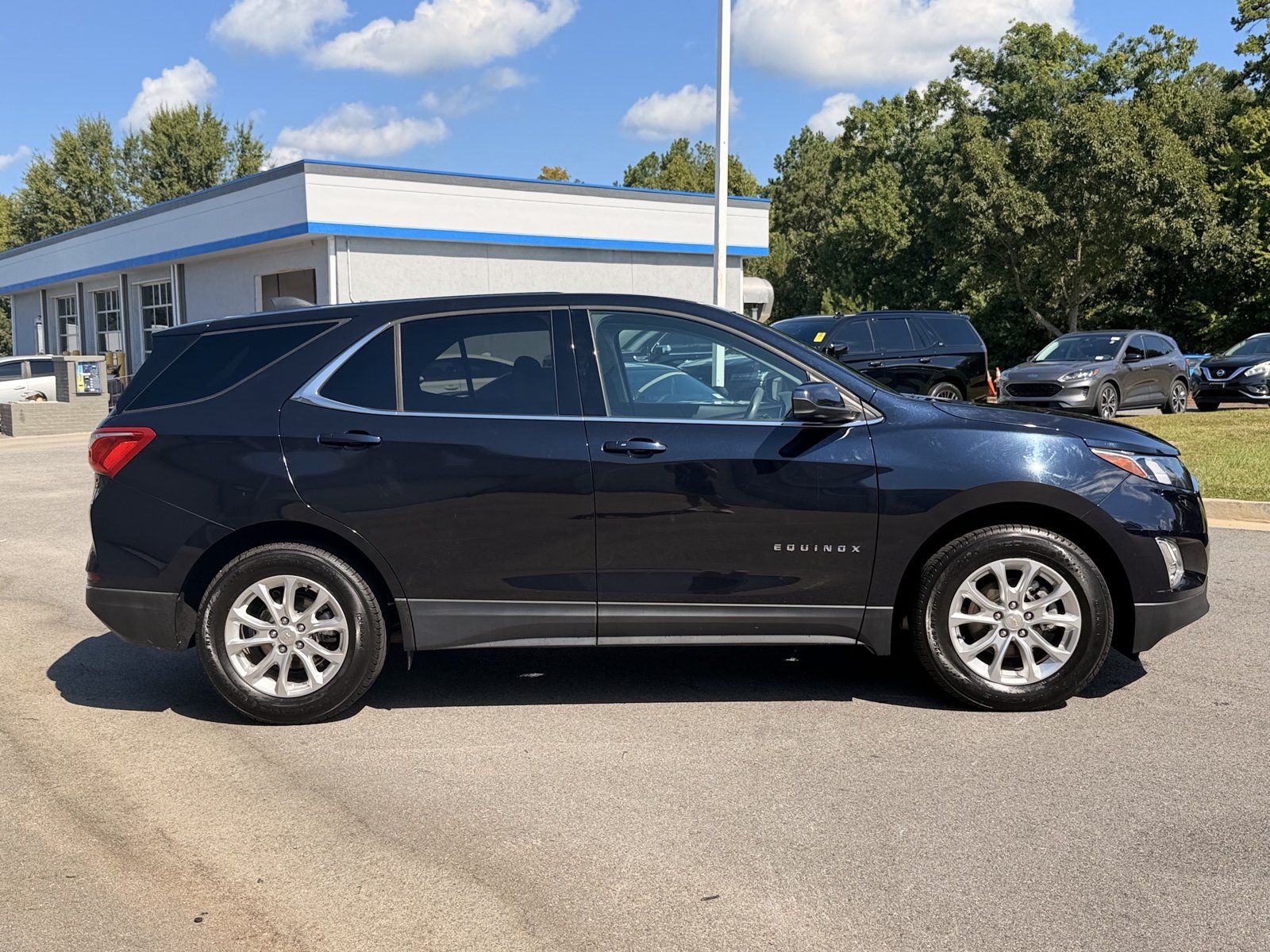 Used 2020 Chevrolet Equinox LT FWD image 13