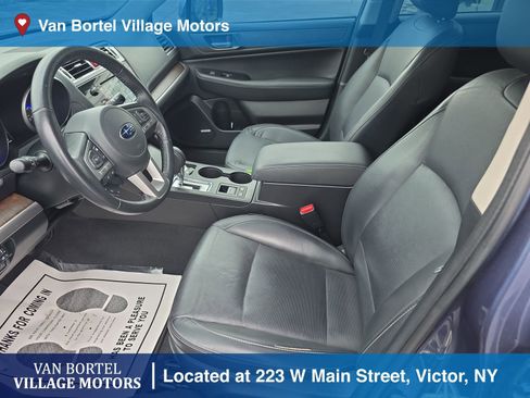 Used 2017 Subaru Outback 2.5i Limited image 9