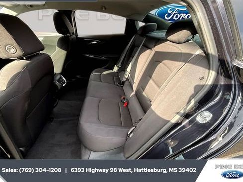 Used 2023 Chevrolet Malibu LT image 19