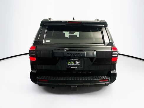 Used 2025 Toyota 4Runner SR5 image 7