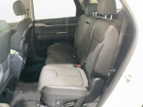 Used 2021 Hyundai Palisade SE AWD/4WD image 15