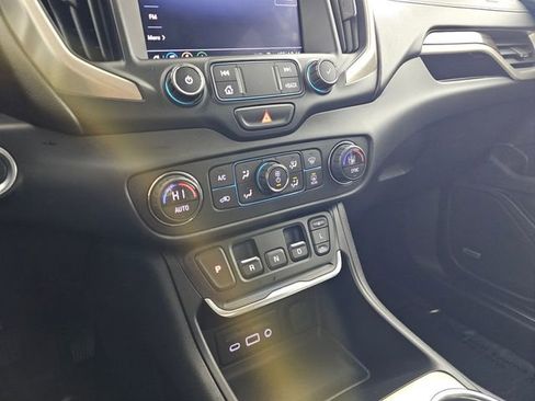 Used 2020 GMC Terrain Denali w/ Denali Premium Package image 32