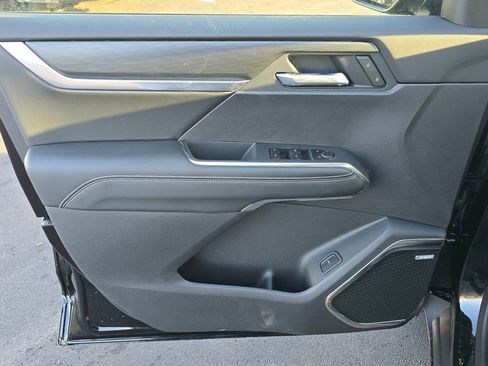 New 2025 GMC Acadia Elevation w/ Super Cruise Package image 10