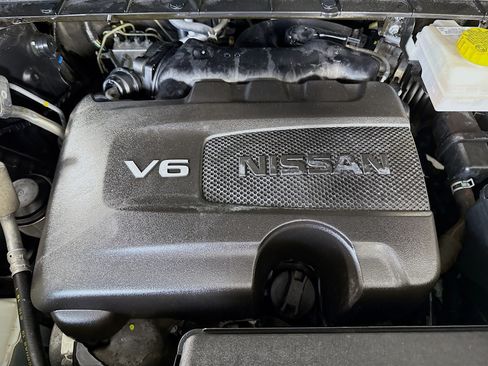 Used 2022 Nissan Pathfinder SV FWD image 39