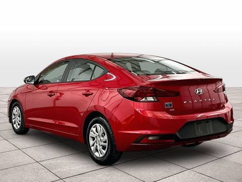 Used 2020 Hyundai Elantra SE w/ Cargo Package (C1) FWD image 10