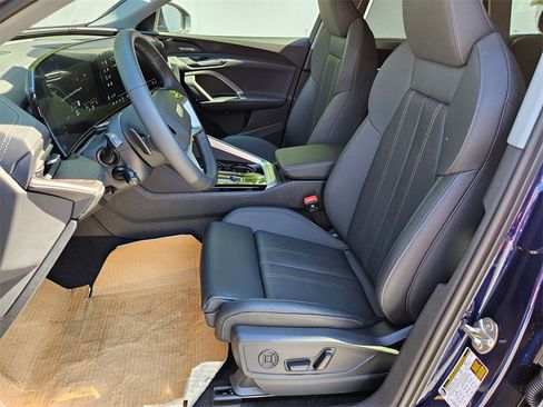 New 2025 Audi Q5 Premium Plus image 8