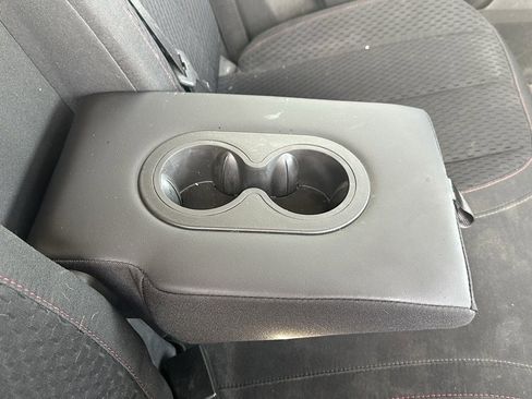 Used 2015 GMC Terrain SLE image 16