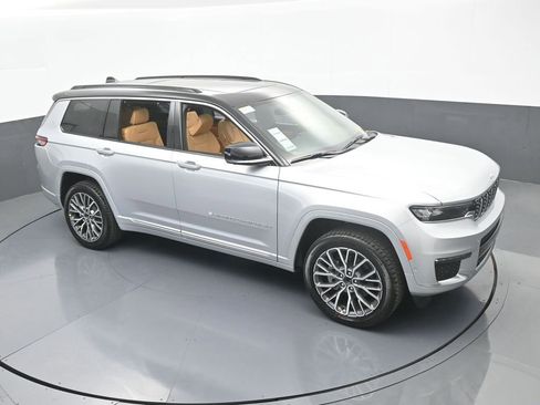 New 2025 Jeep Grand Cherokee L Summit image 66
