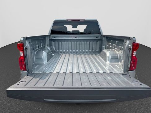 Used 2024 Chevrolet Silverado 1500 LT AWD/4WD image 36