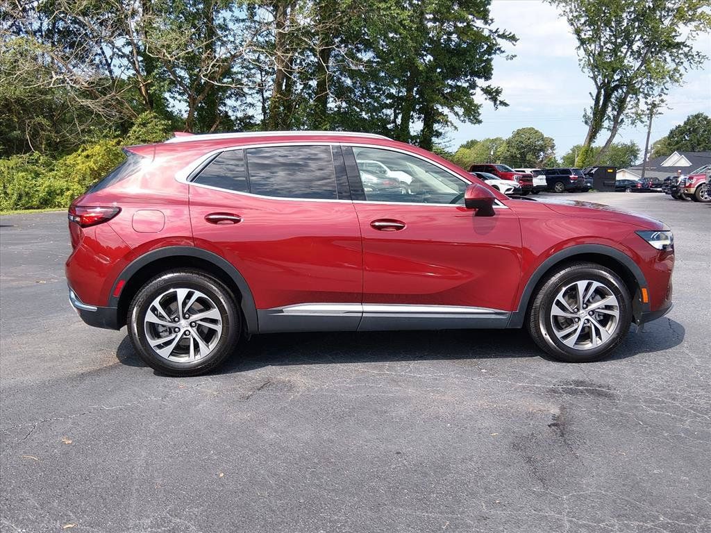 Used 2023 Buick Envision Essence FWD image 3