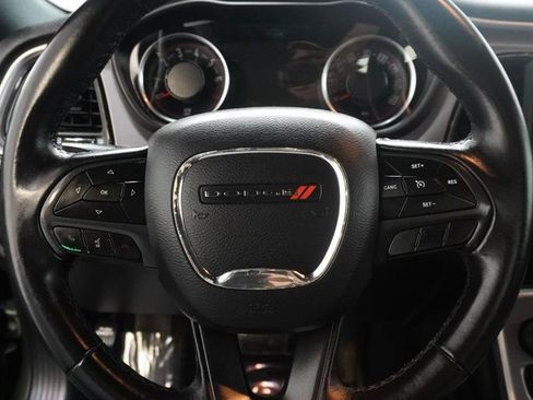 Used 2019 Dodge Challenger SXT AWD/4WD image 12