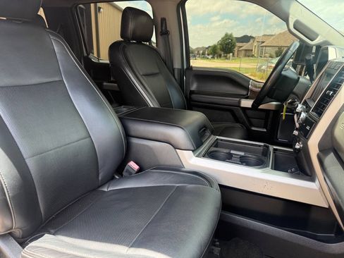 Used 2019 Ford F250 Lariat w/ Lariat Value Package AWD/4WD image 18