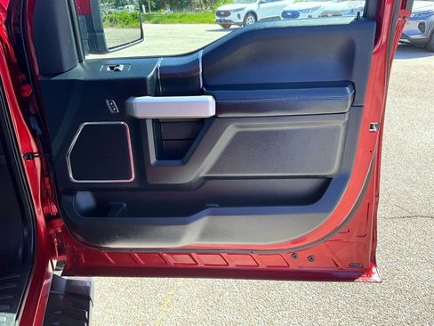 Used 2018 Ford F150 Lariat w/ Equipment Group 502A Luxury AWD/4WD image 19